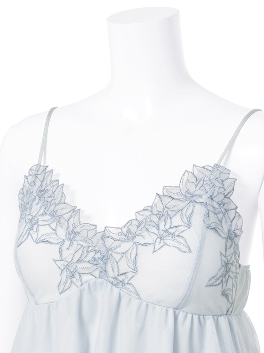GELATO PIQUE刺绣百合蕾丝吊带短裤睡衣套装