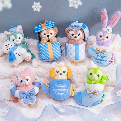 东京迪士尼2022冬日限定坐姿挂件 星黛露