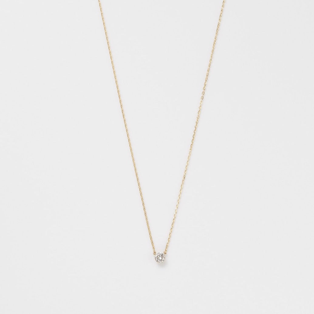 agete18K金无爪鼻屎钻项链 10分